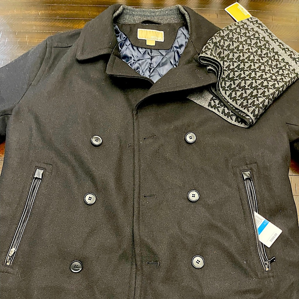 Michael Kors Wool Big and Tall Coat Size XLT in Black.